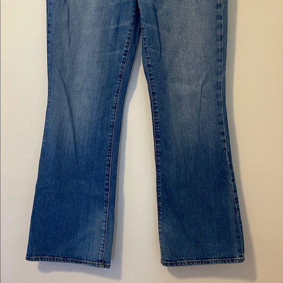TALBOTS Heritage Boot Cut Jeans Medium Wash Denim Women’s 8 29 Mid Rise Relaxed - Picture 2 of 7
